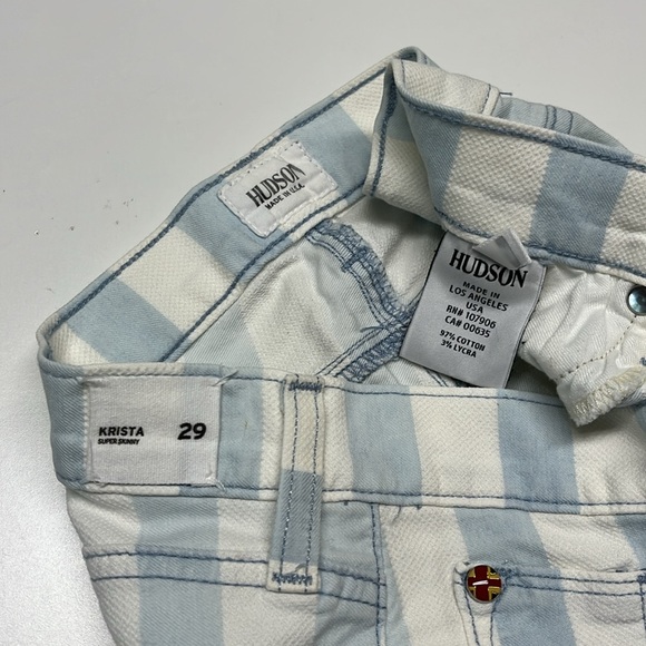 Hudson Krista Super Skinny - 29 - Picture 4 of 13